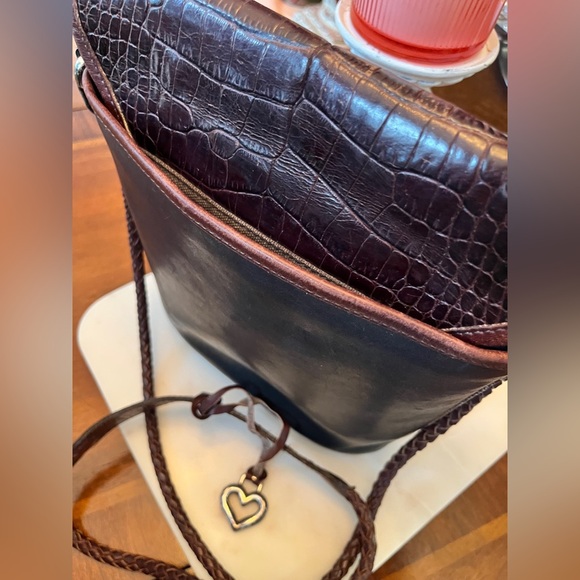Brighton Collection Vintage Black Leather & Brown Croc-Embossed Crossbody (GUC) - Picture 4 of 11